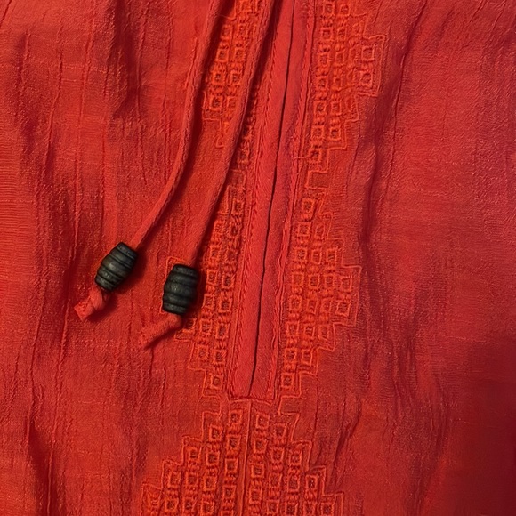 Le Chateau Long Summery Top - Picture 2 of 4